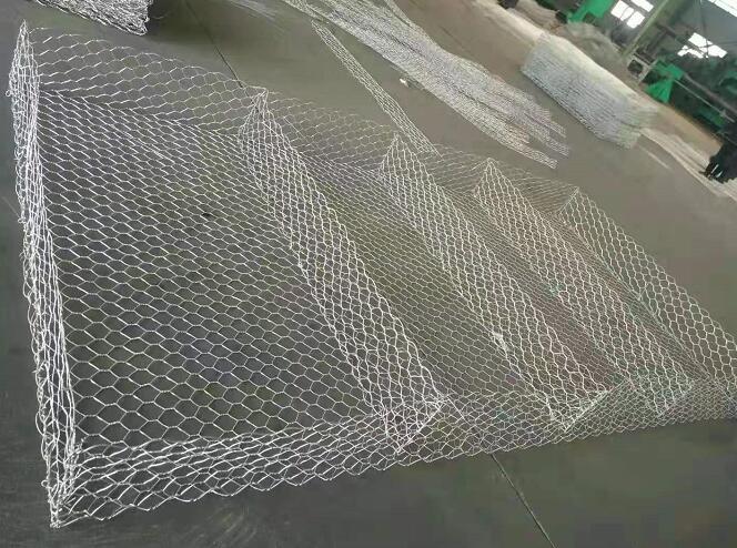雙隔板雷諾護(hù)墊